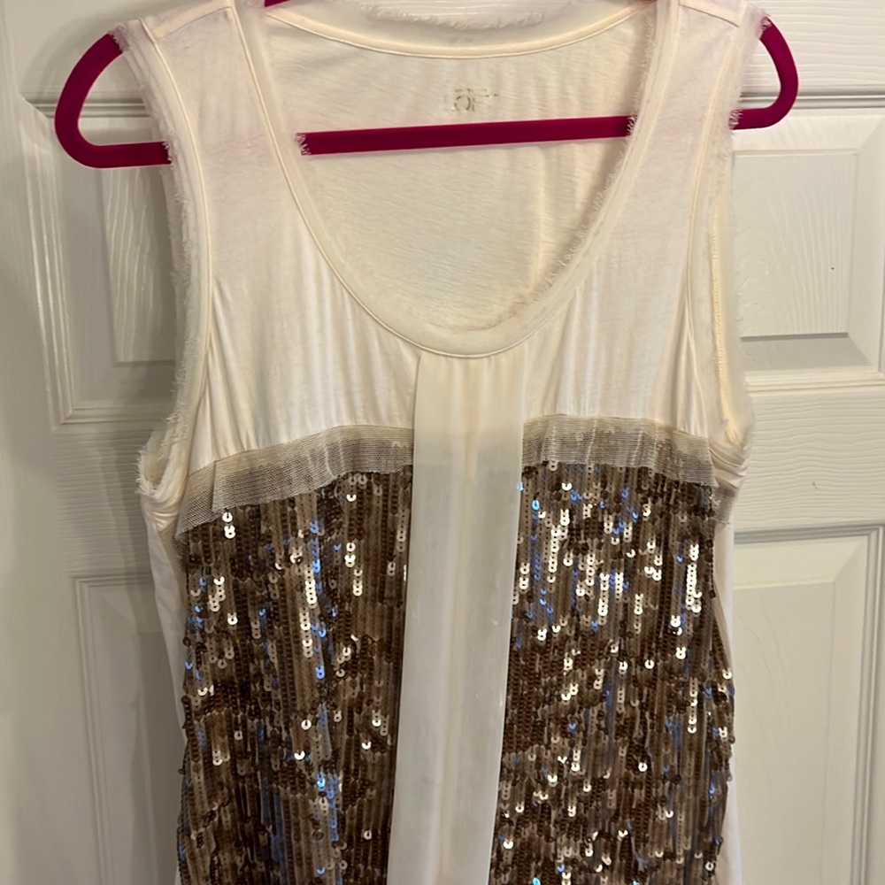 Cool LOFT Tank with Gold Sequins XL